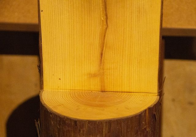オーダーメイドの木彫り制作に対応する伊川彫刻店が主に使用する代表的な木材