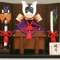 木彫りの兜のご注文受付について